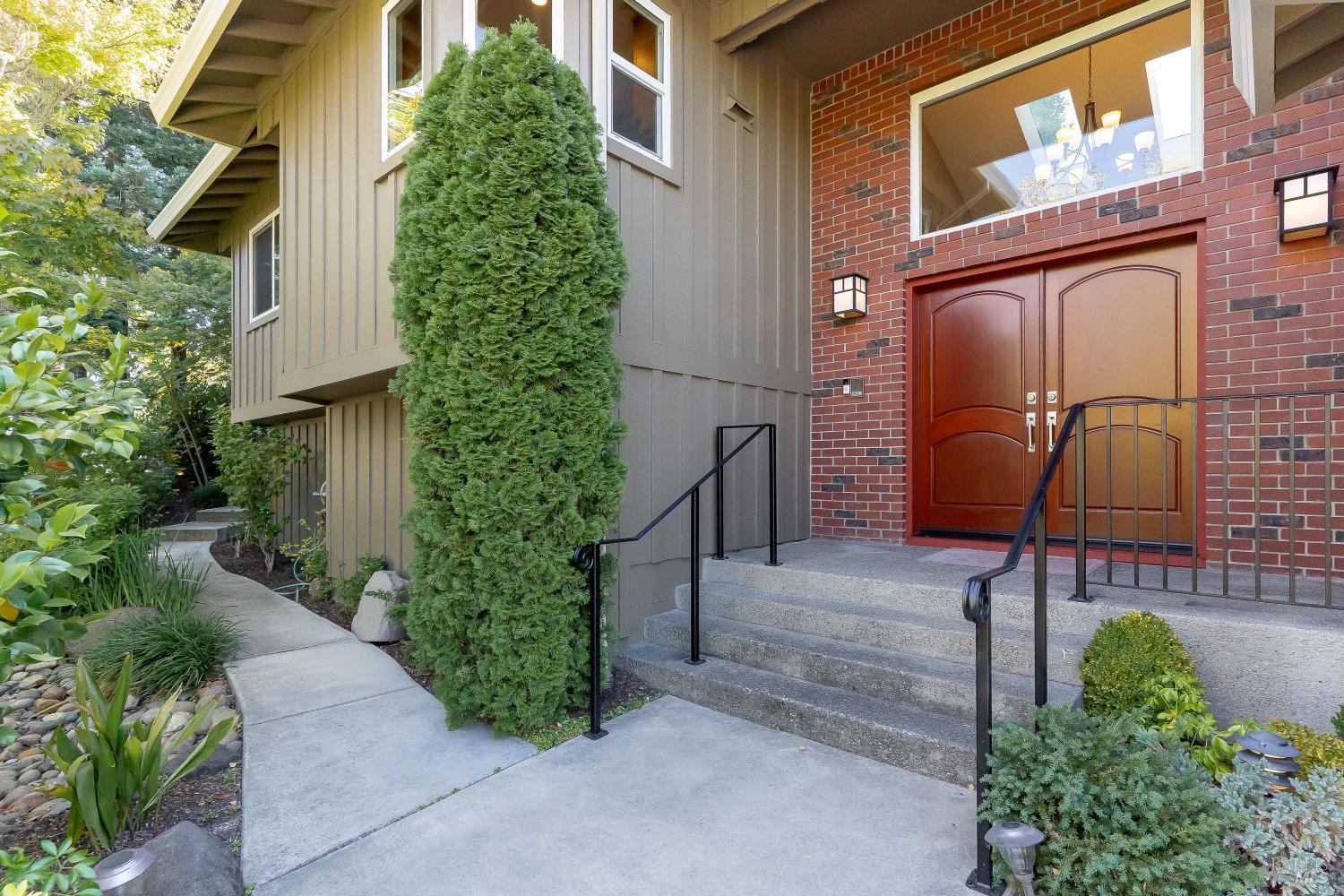 2851 Pinewood Drive — photo