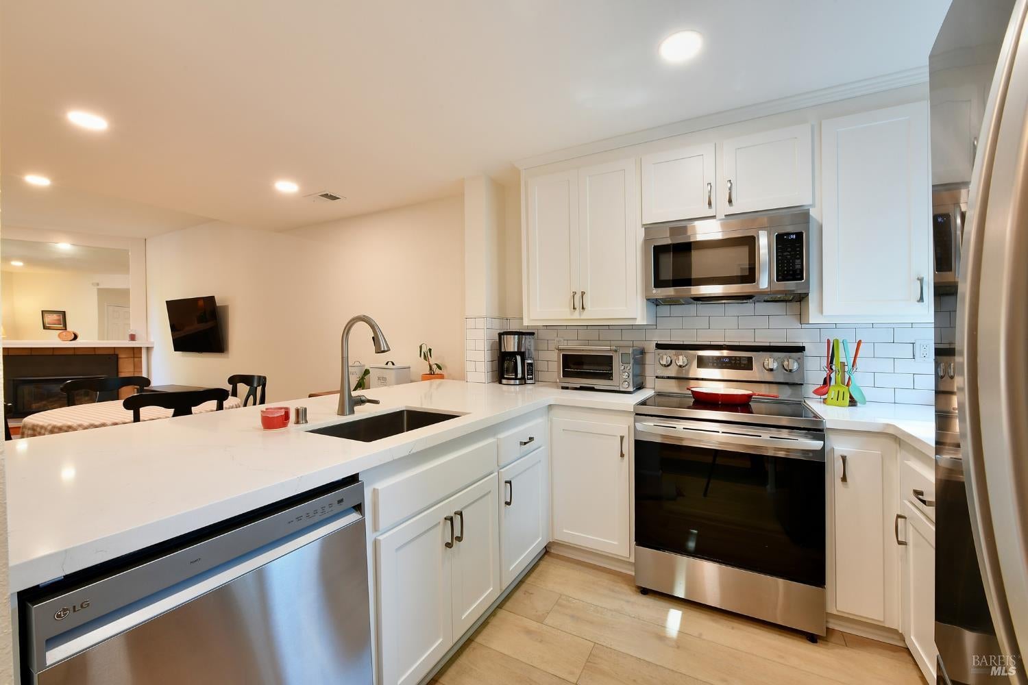 1402 Marylyn Circle — photo