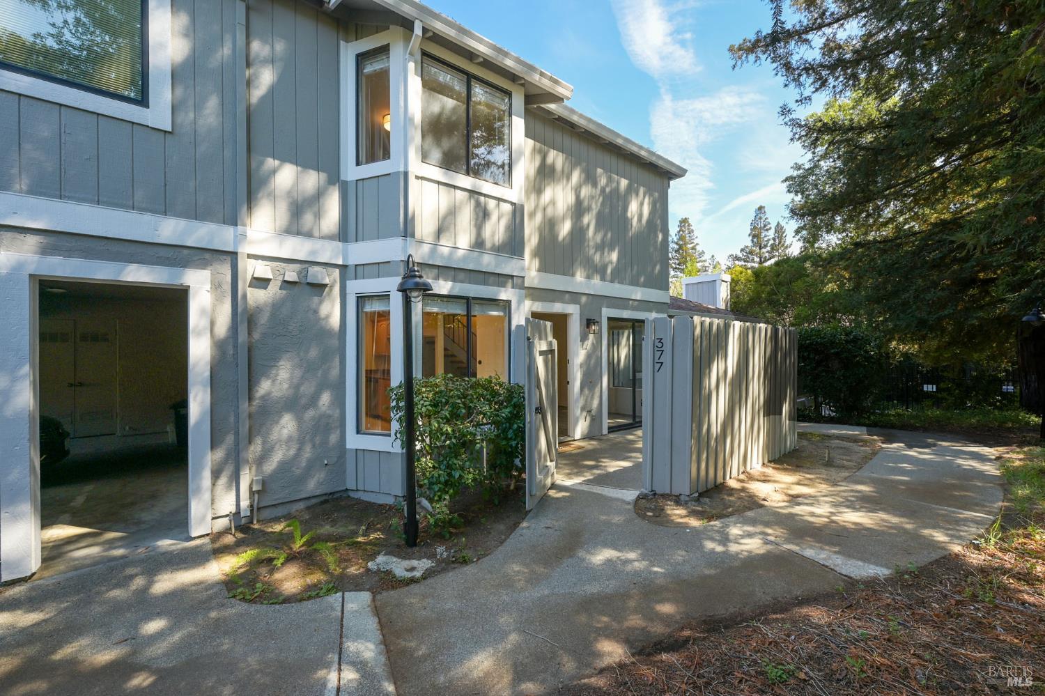 377 Silvio Lane — photo