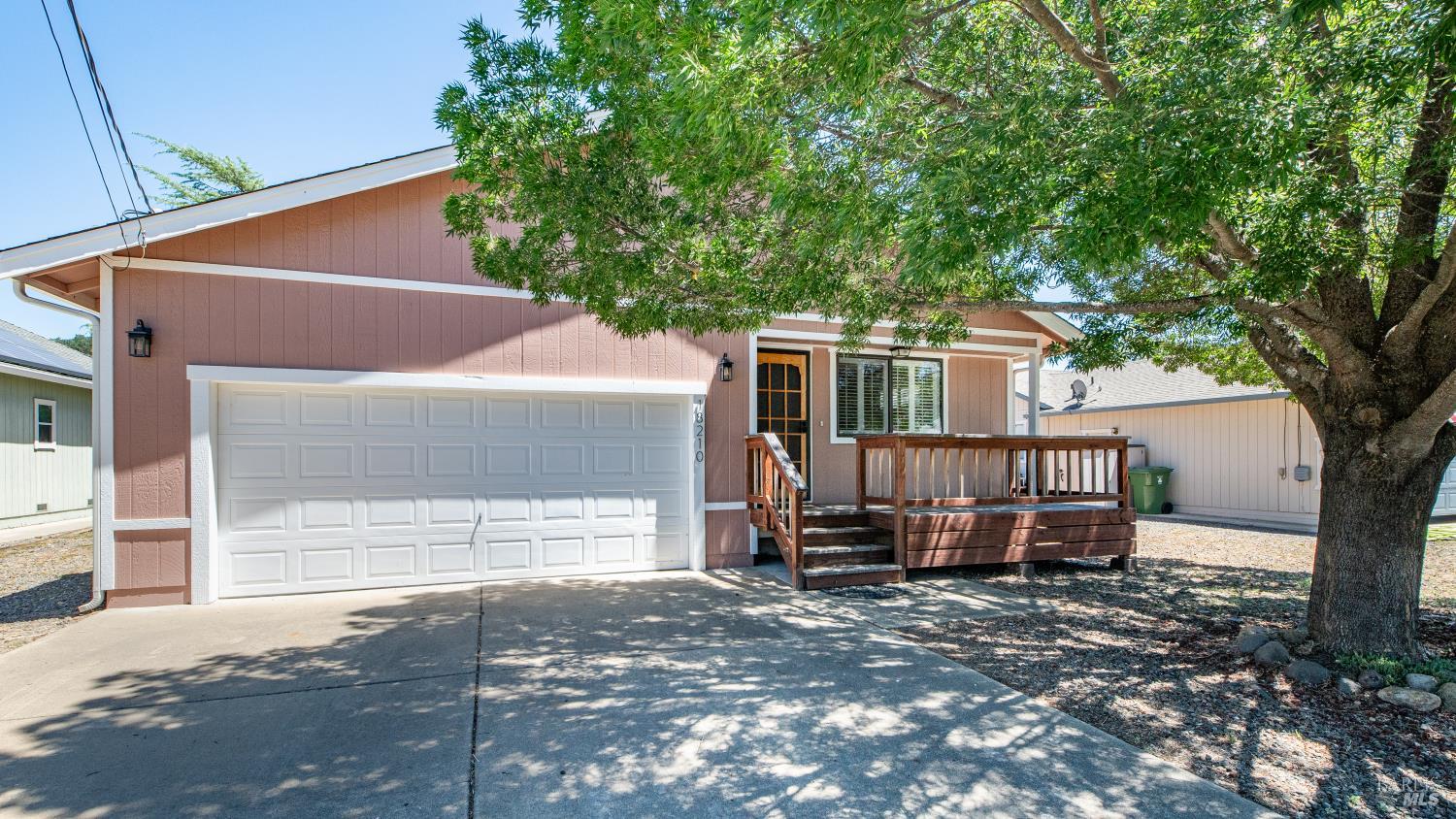 18210 Deer Hollow Road — photo