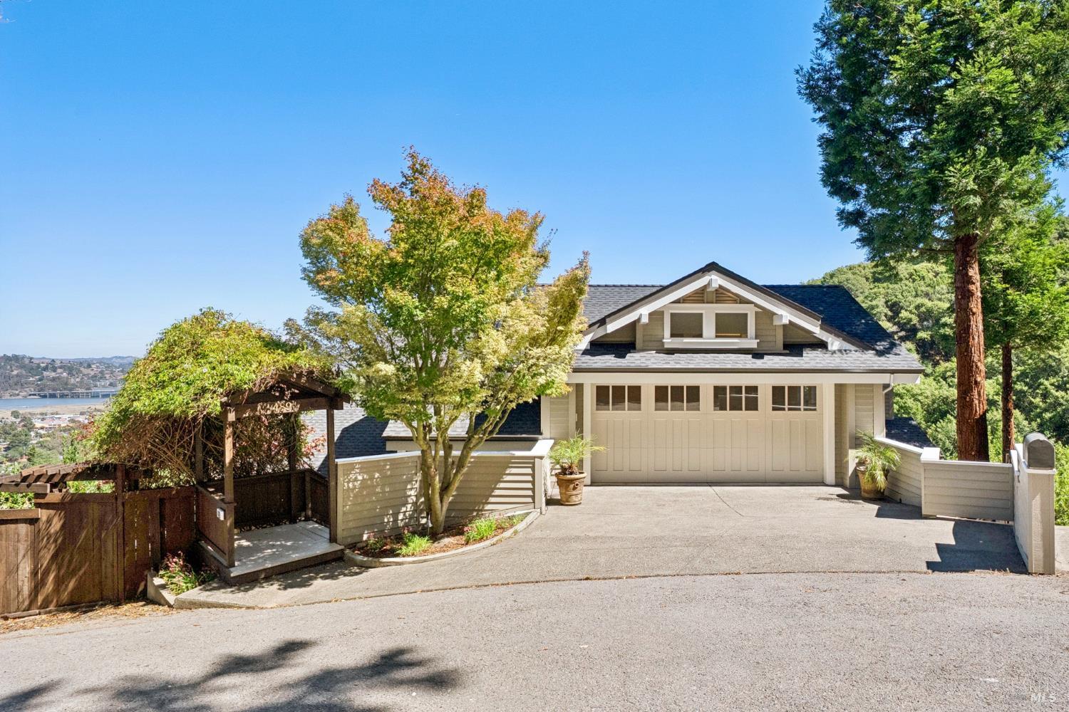 489 Green Glen Way — photo