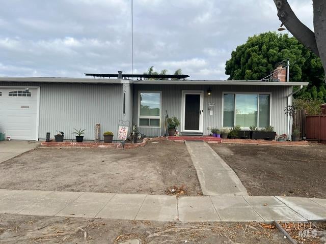 25034 Willimet Way — photo