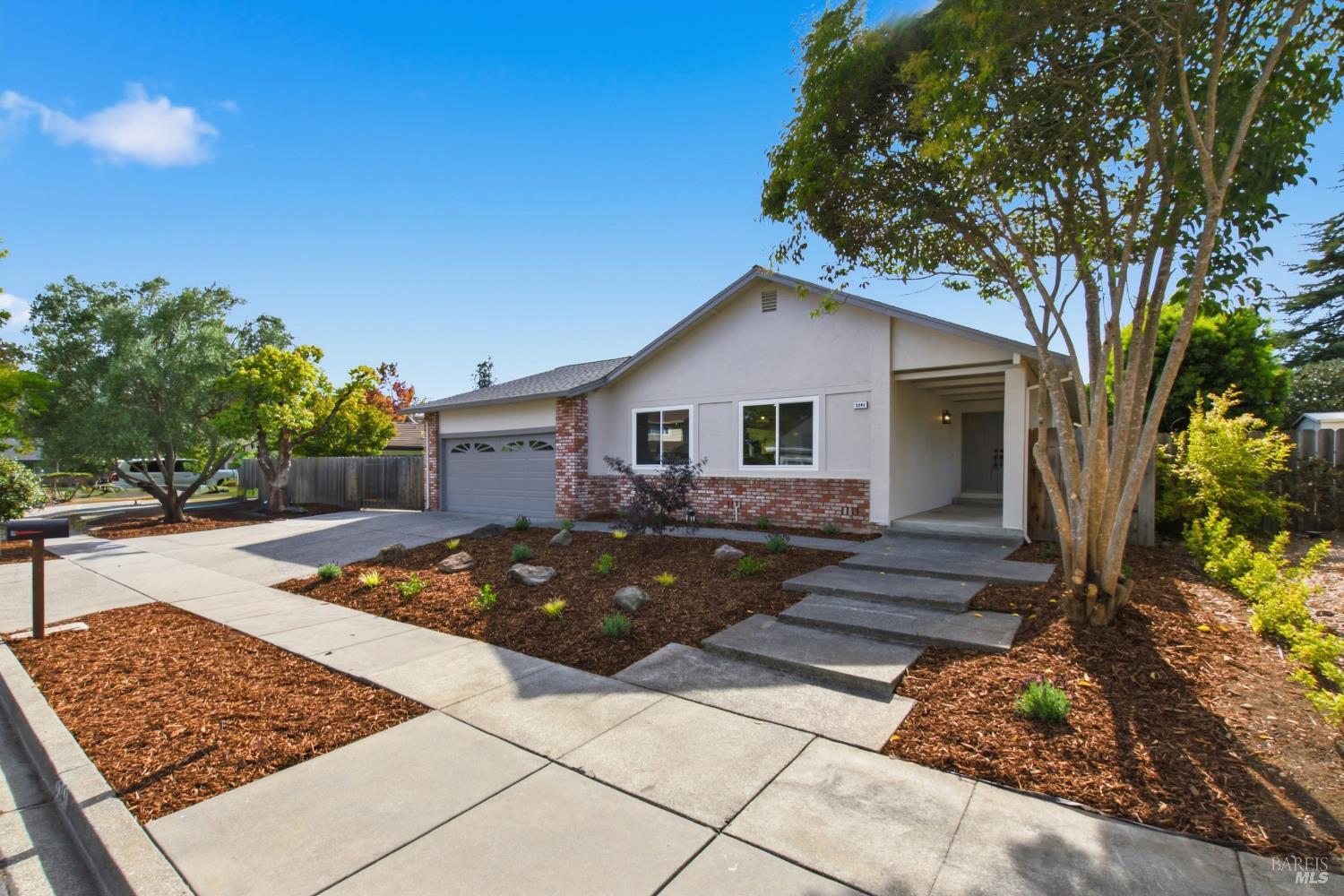 3341 Sunview Drive — photo