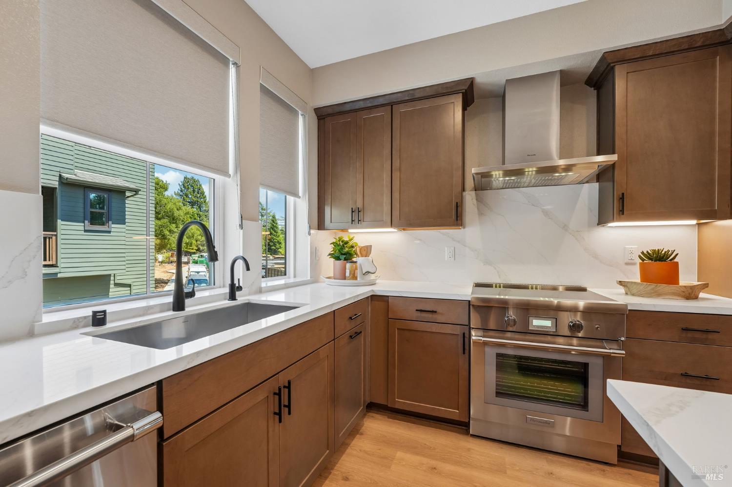 209 Pippin Court — photo