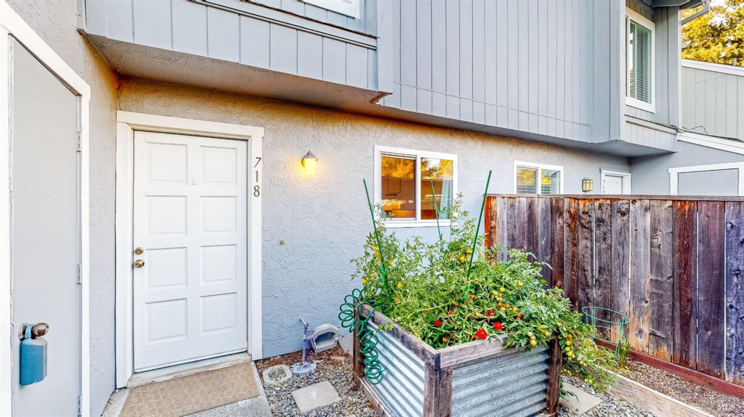 718 Racquet Club Circle, Rohnert Park, CA 94928 — photo 3