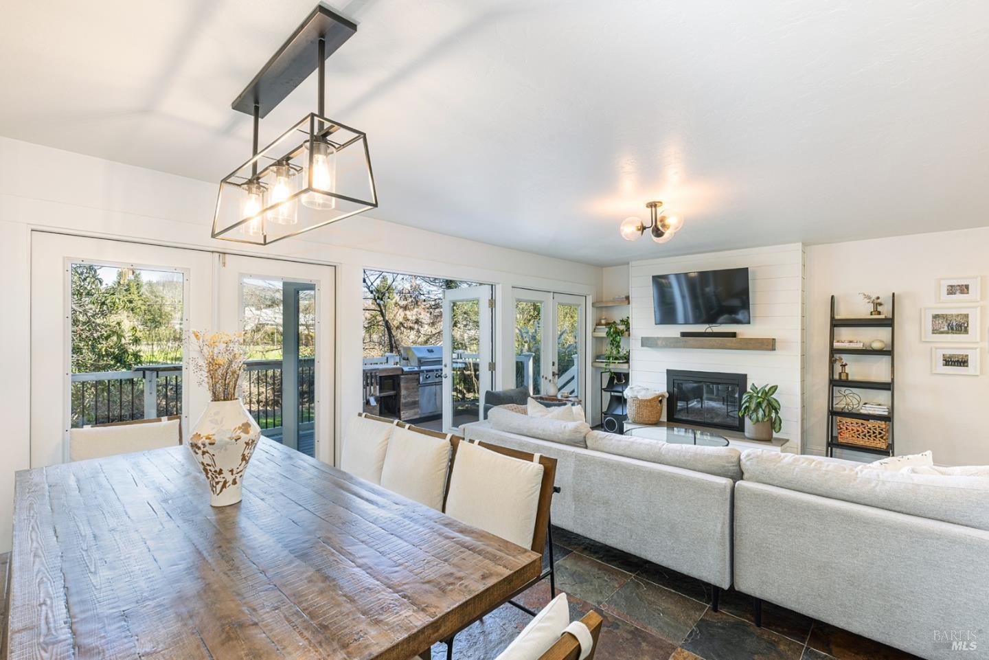 5914 Channel Drive, Santa Rosa, CA 95409 — photo 2