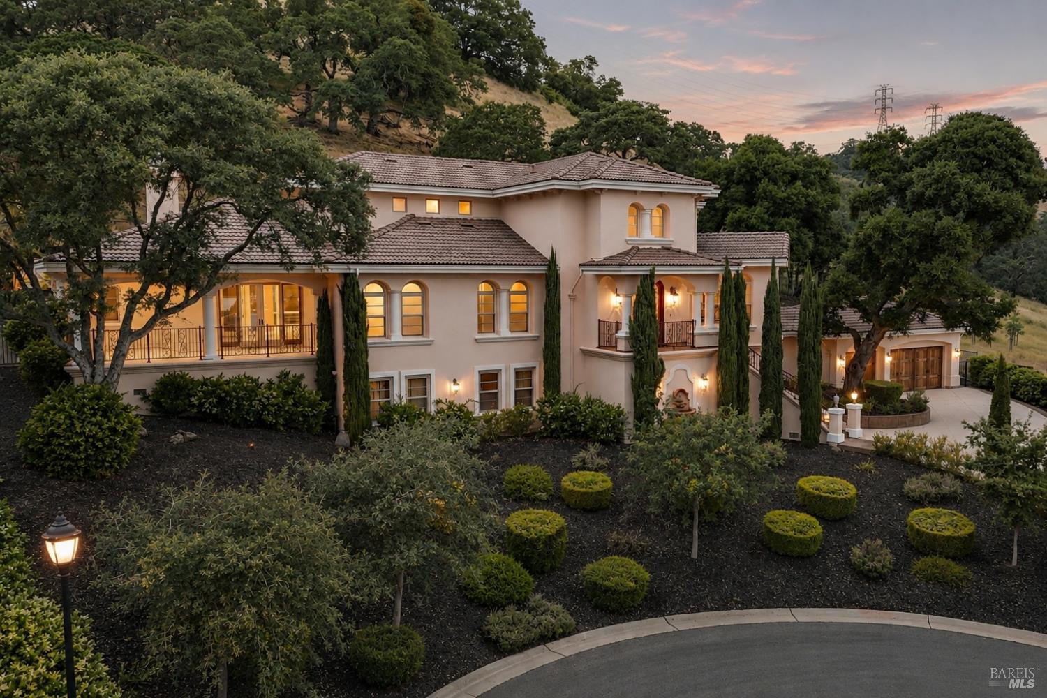 5323 Laurel Ridge Court — photo