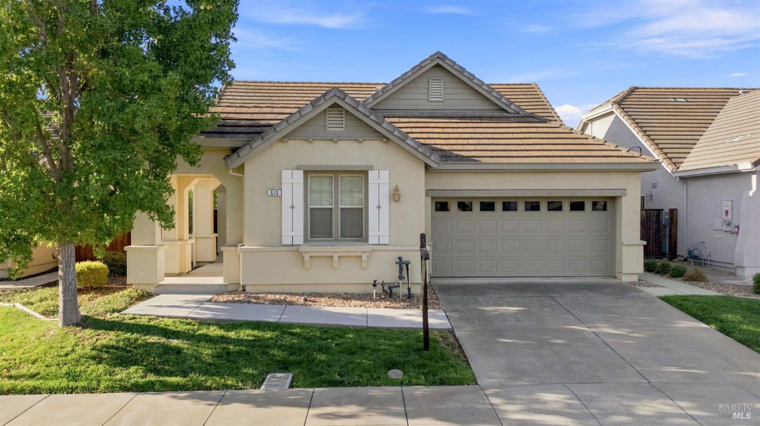 670 Sweet Bay Circle — photo