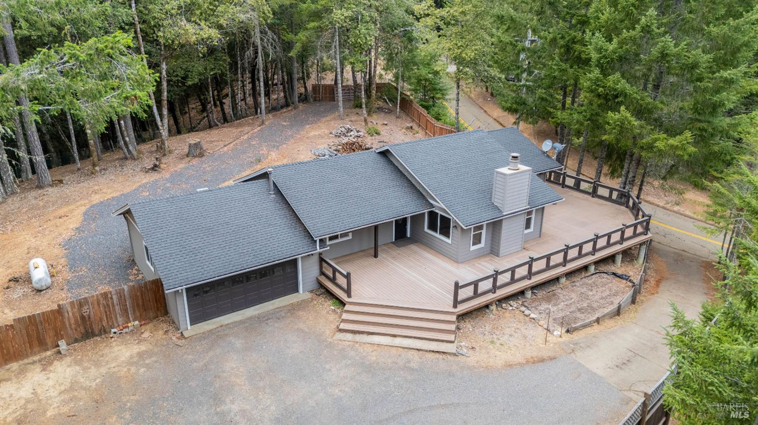 2129 Clover Drive, Willits, CA 95490 — photo 3