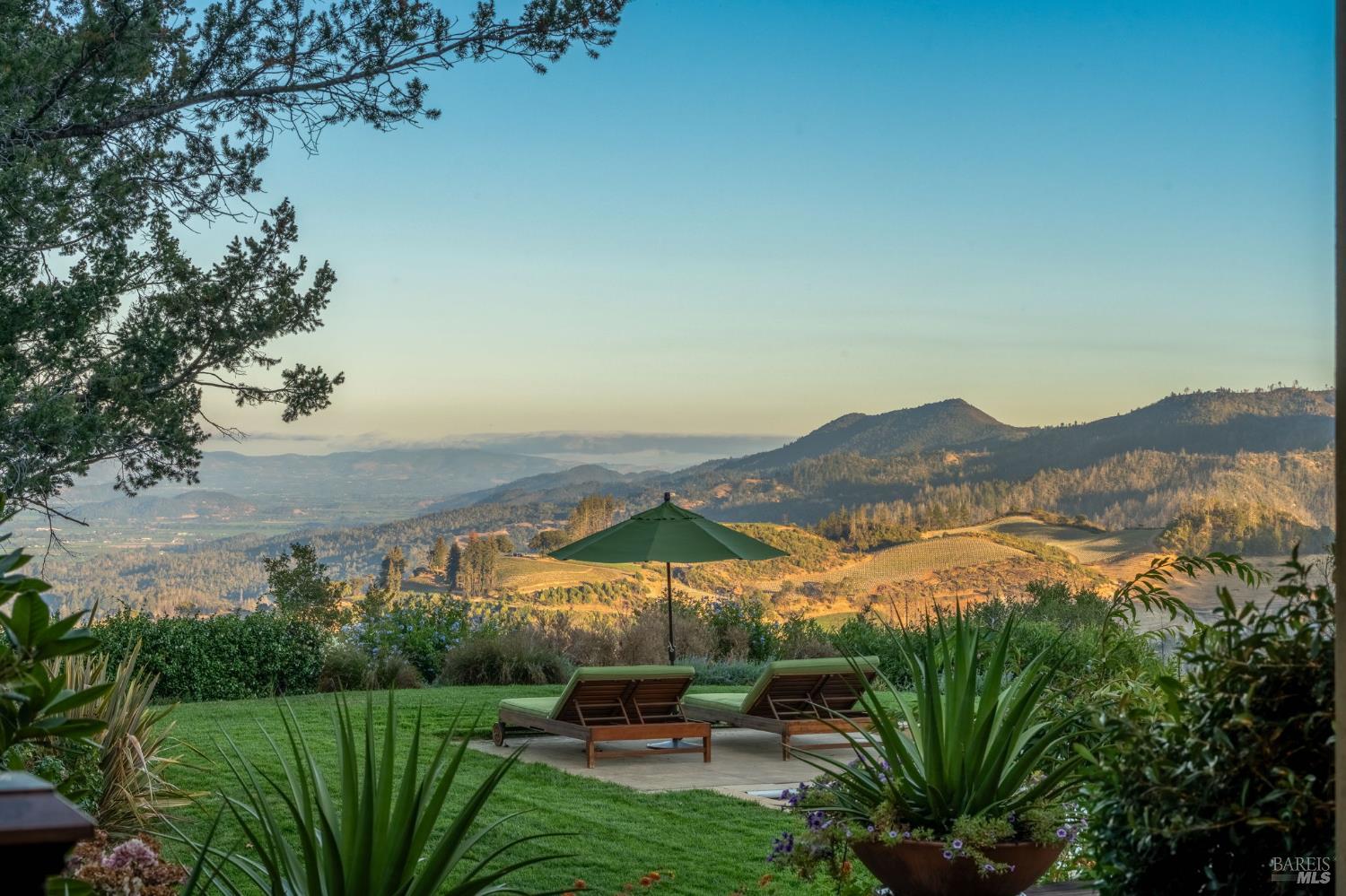 3620 Spring Mountain Road — photo
