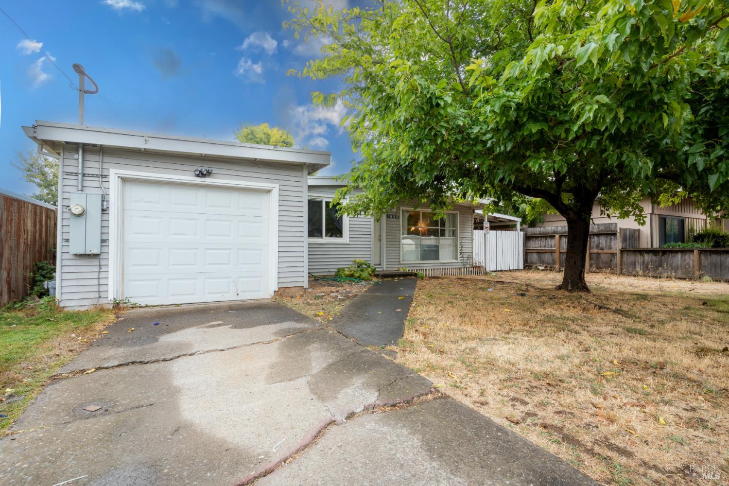 1655 Lockwood Drive — photo
