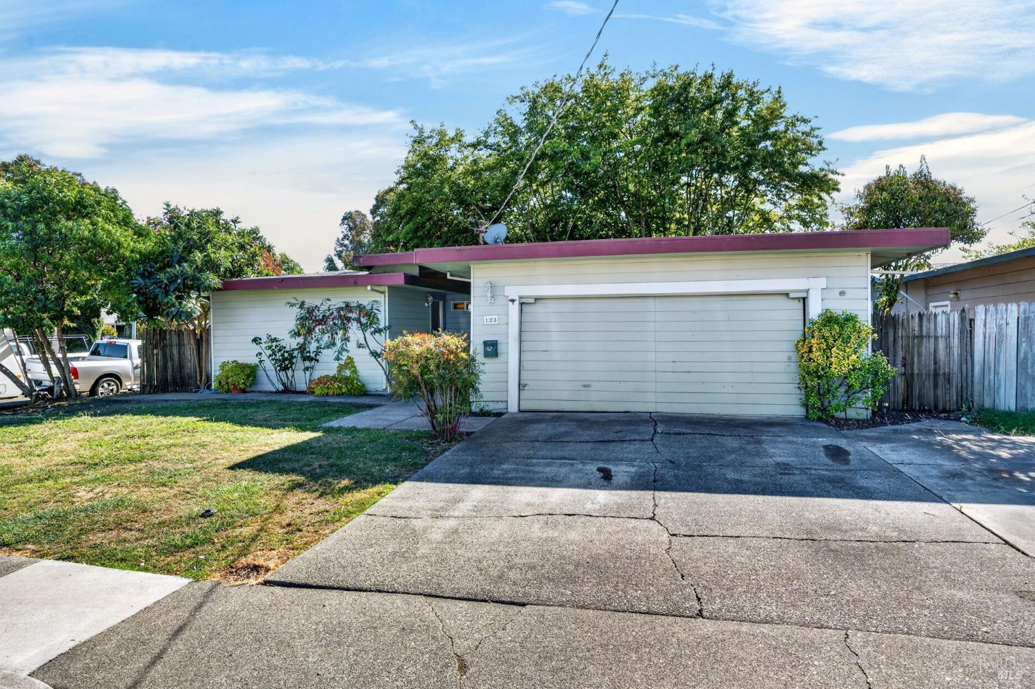 128 Burlington Drive — photo