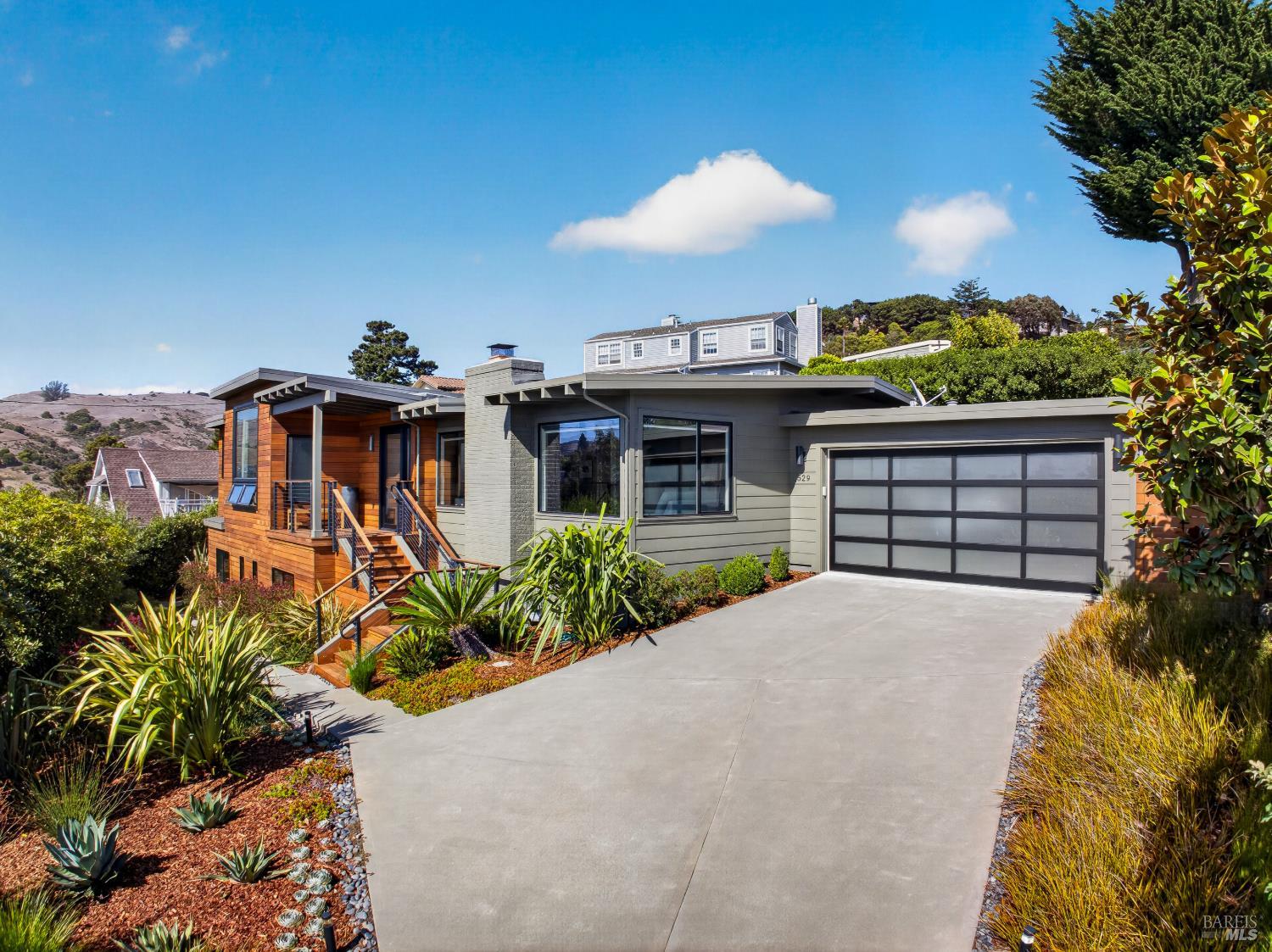 529 Virginia Drive — photo