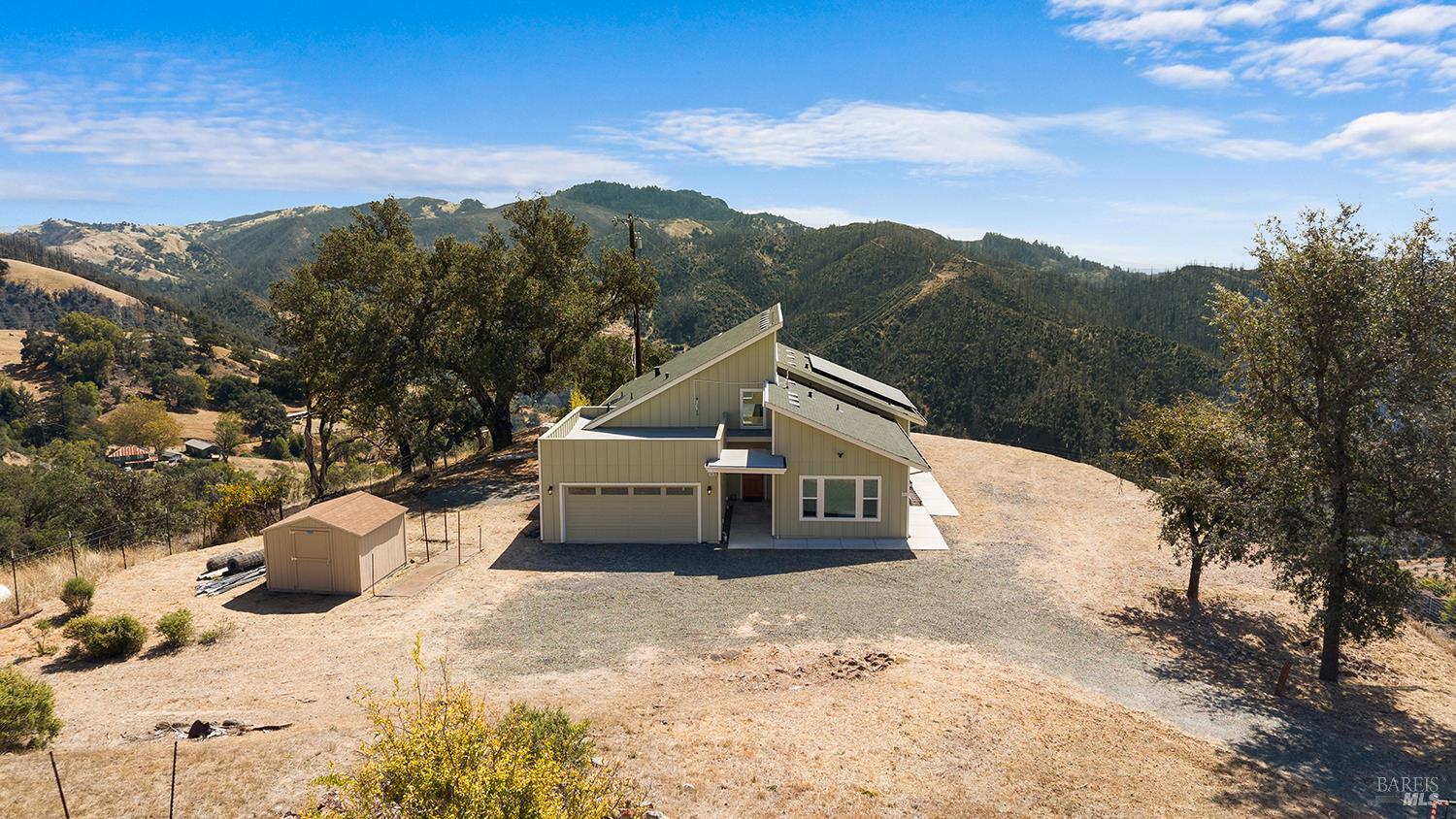 1475 Los Alamos Road — photo