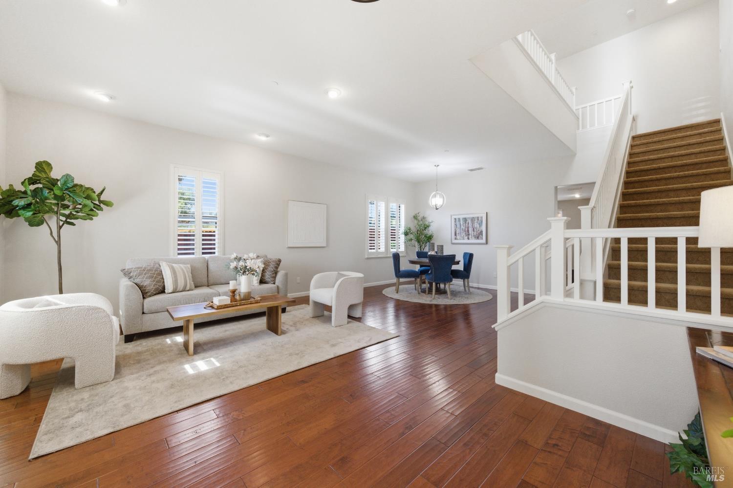 960 Capitola Drive — photo