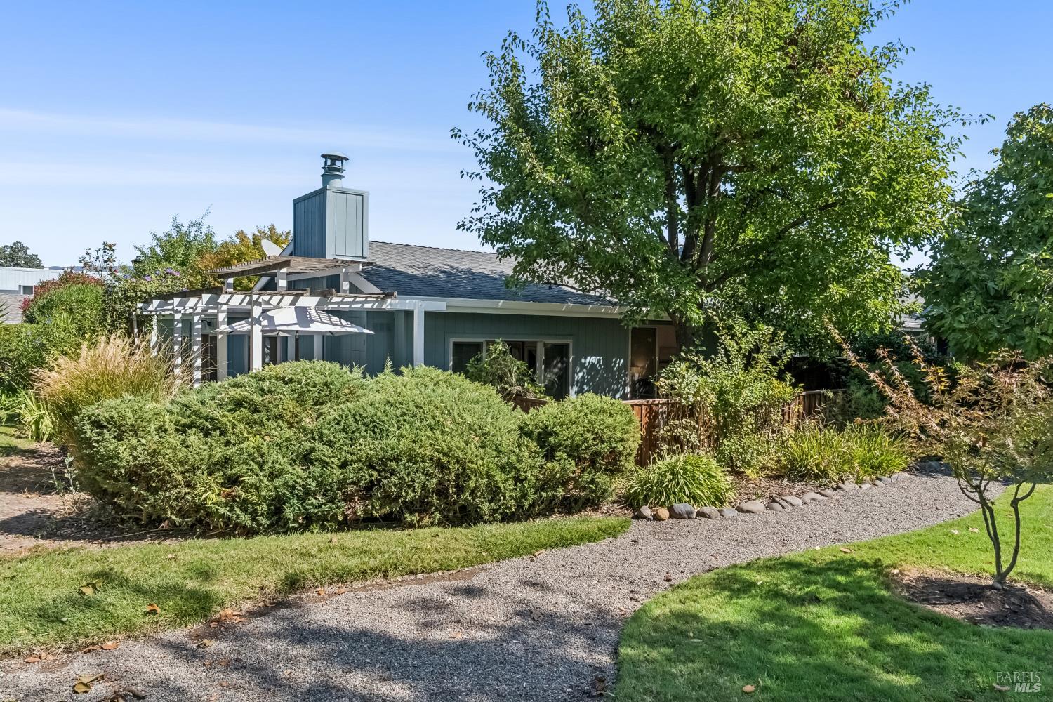 71 Creek Lane — photo