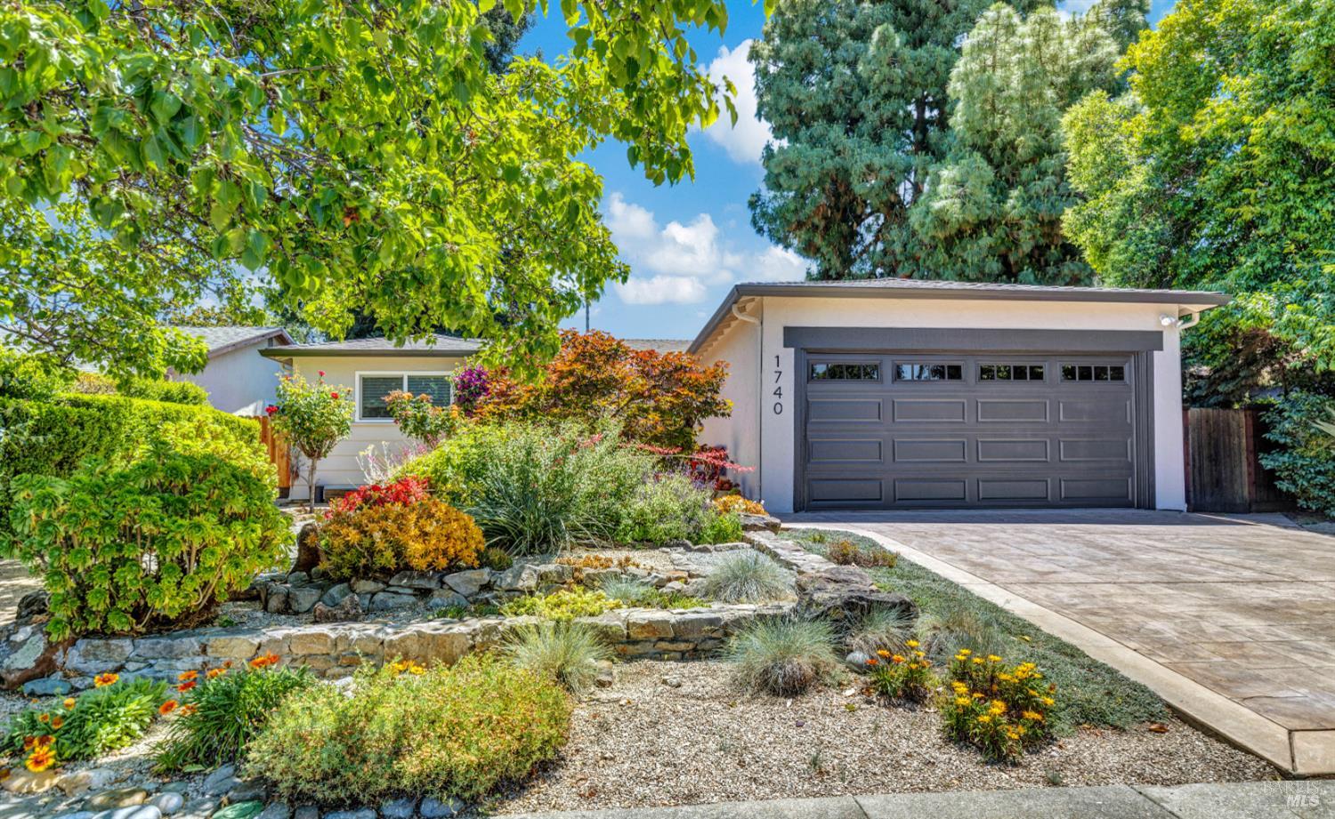 1740 Fisher Drive — photo