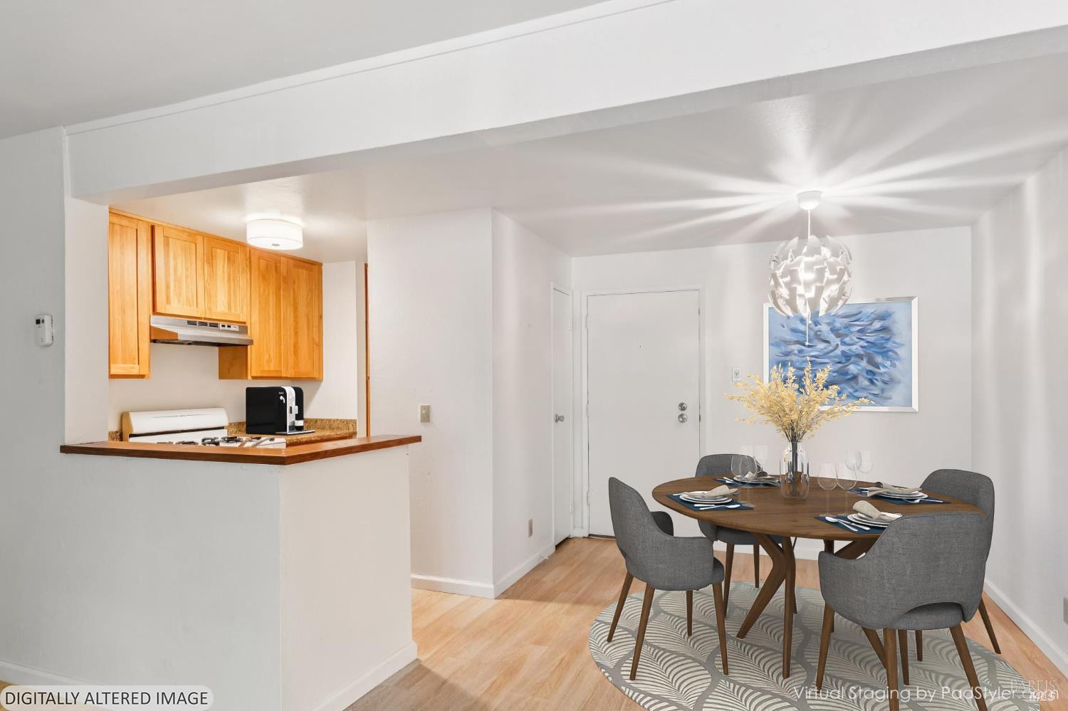 372 Larkspur Plaza Drive — photo