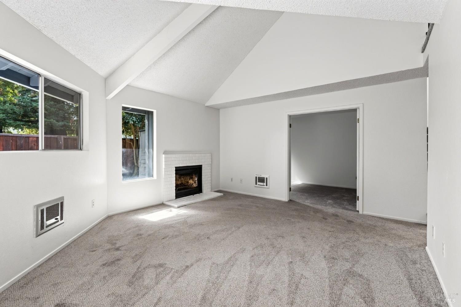 689 Racquet Club Circle, Rohnert Park, CA 94928 — photo 2