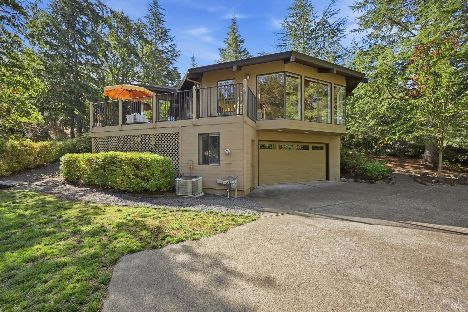 650 Wild Oak Drive — photo