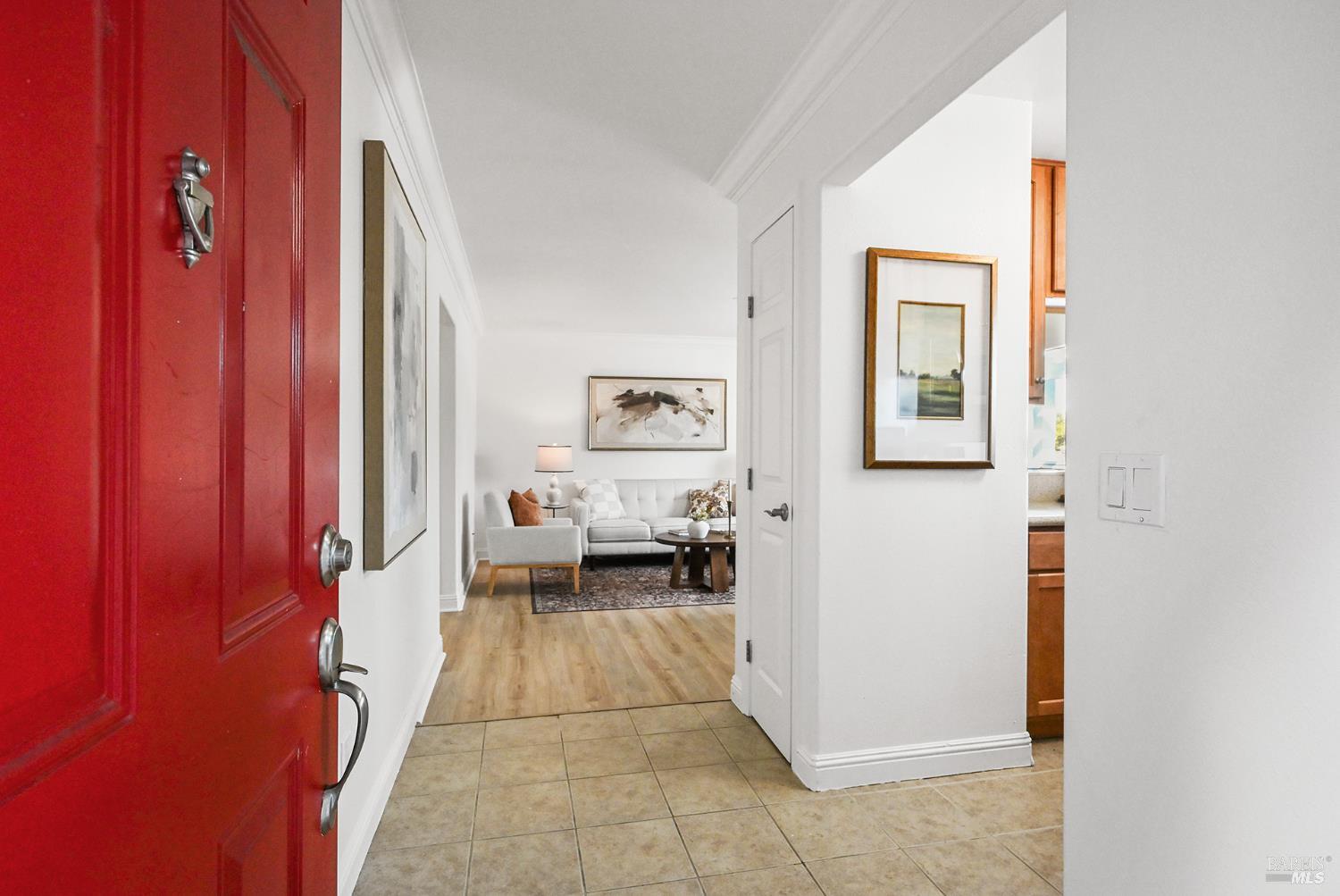 225 Burt Street 31 — photo