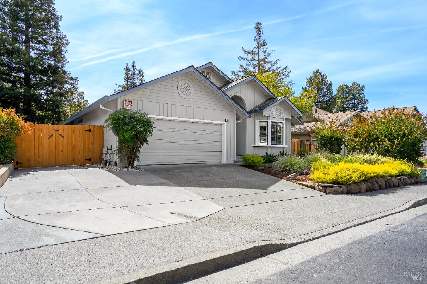 5349 Corbett Circle — photo