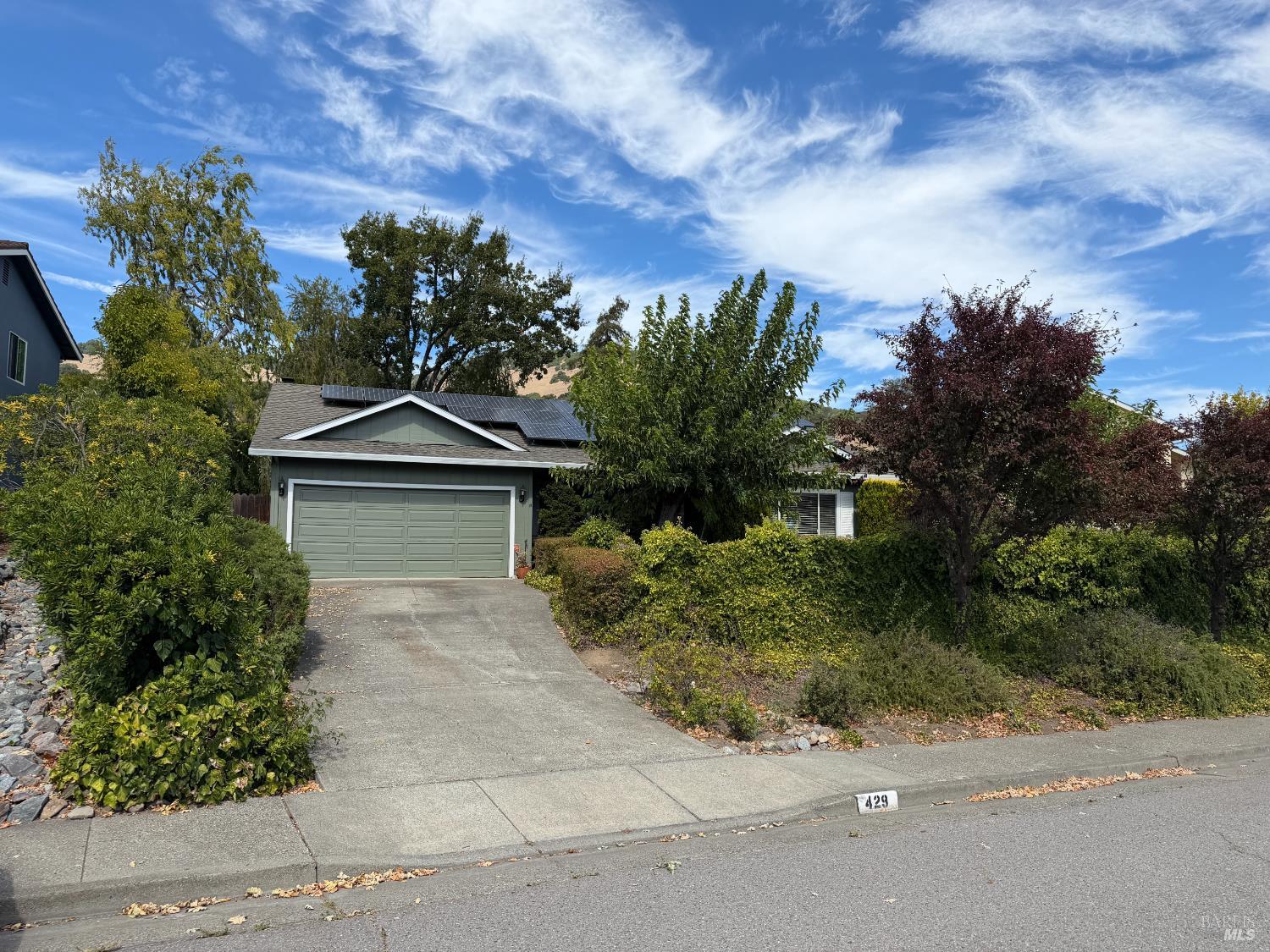 429 Estado Way — photo
