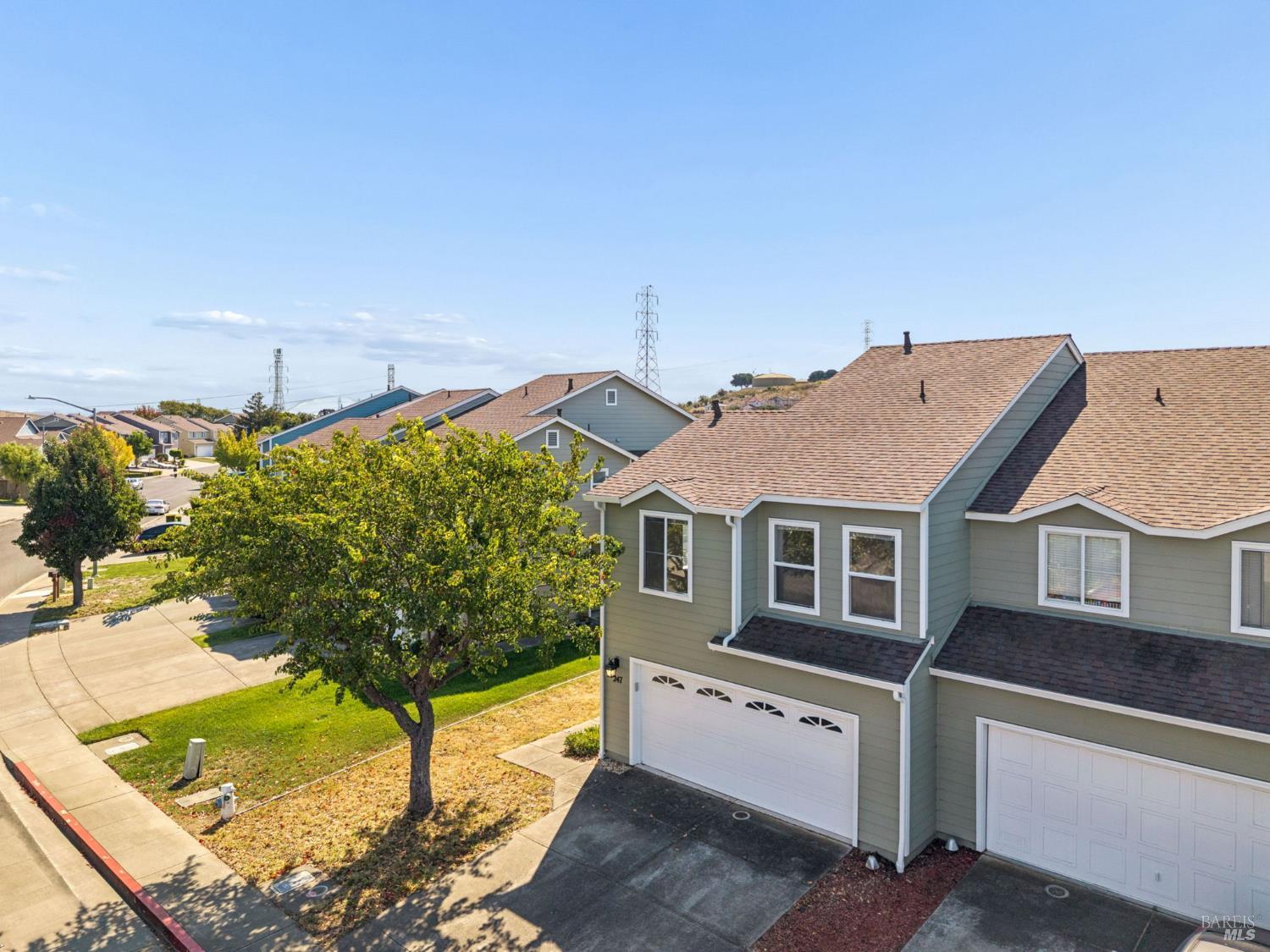 247 Clearpointe Drive — photo