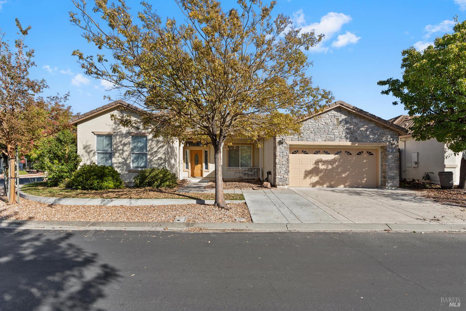 337 Canyon Spring Drive — photo