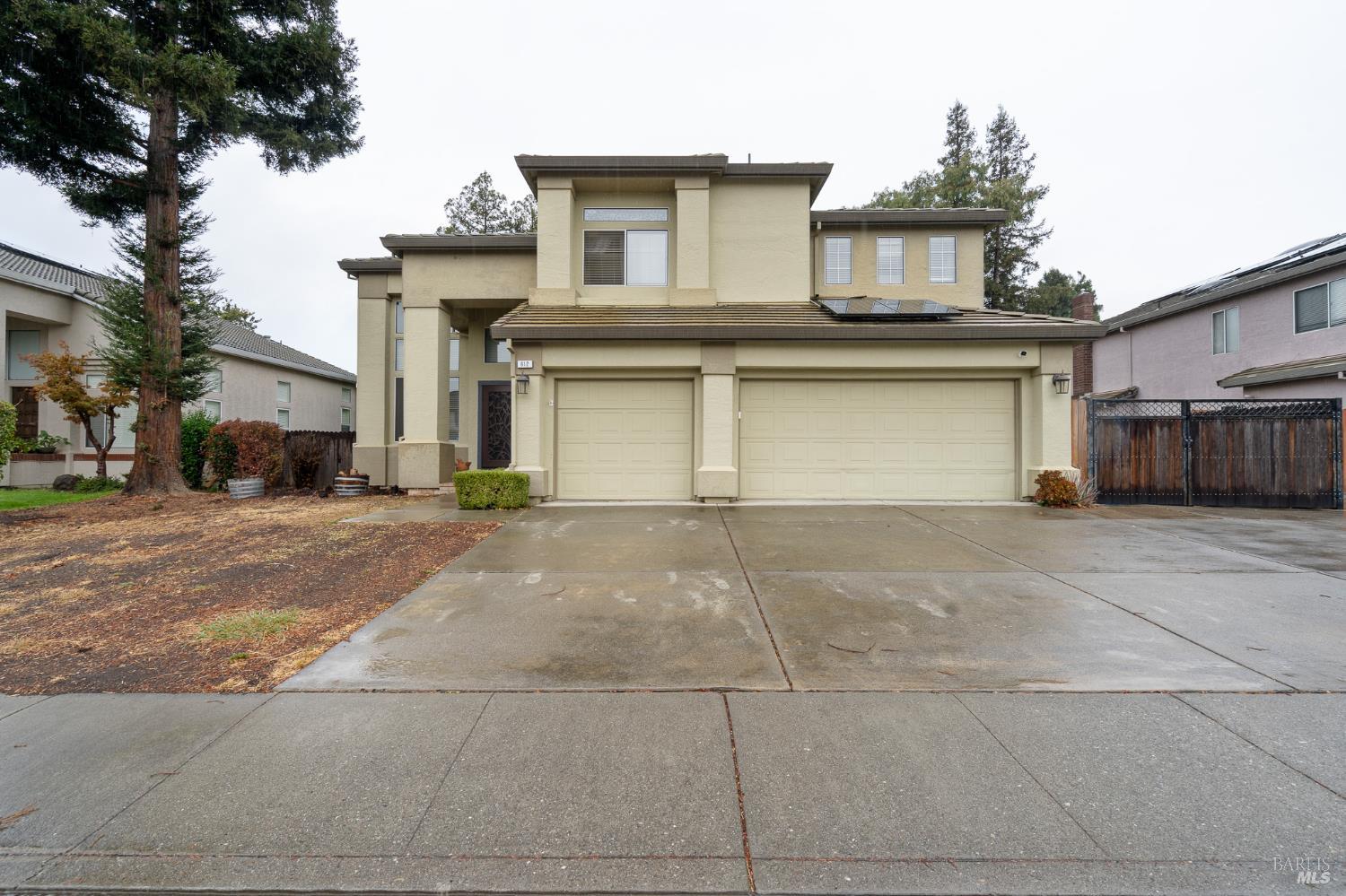 612 Fox Hollow Way — photo
