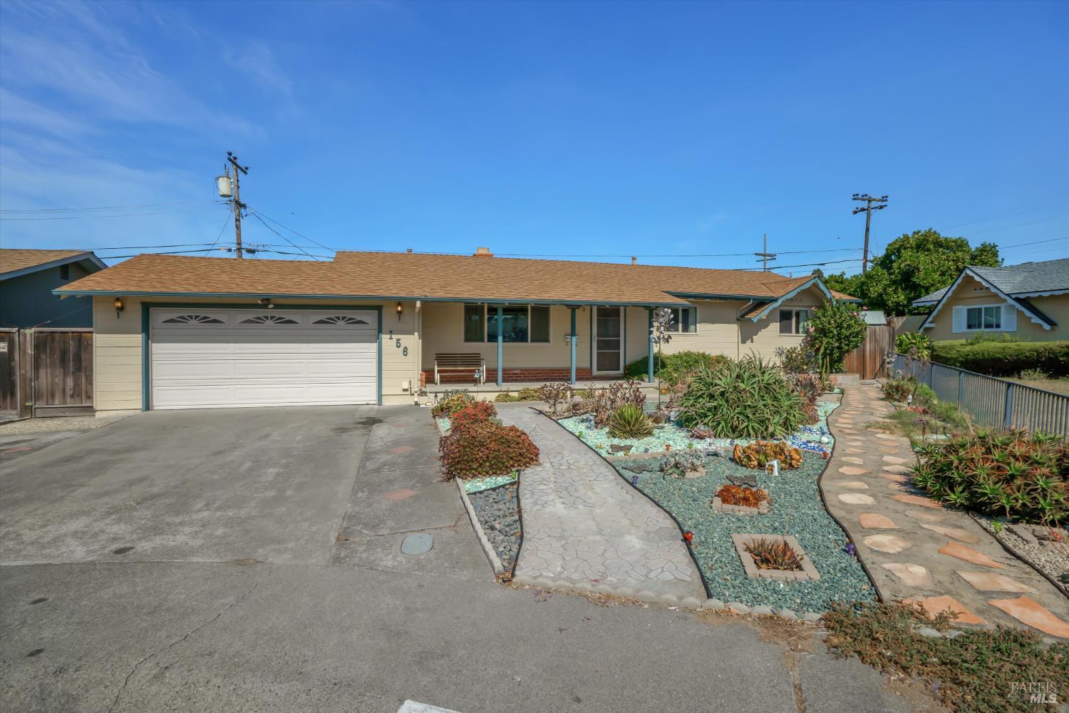 156 Heartwood Court — photo