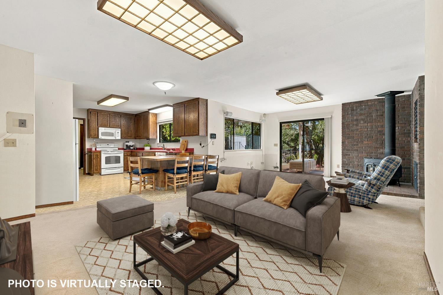 3238 Cobblestone Drive — photo