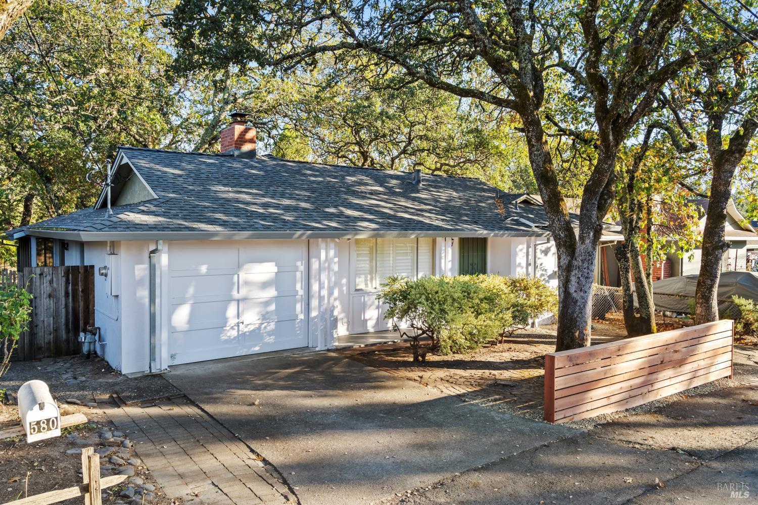 580 E Thomson Avenue, Sonoma, CA 95476 — photo 3