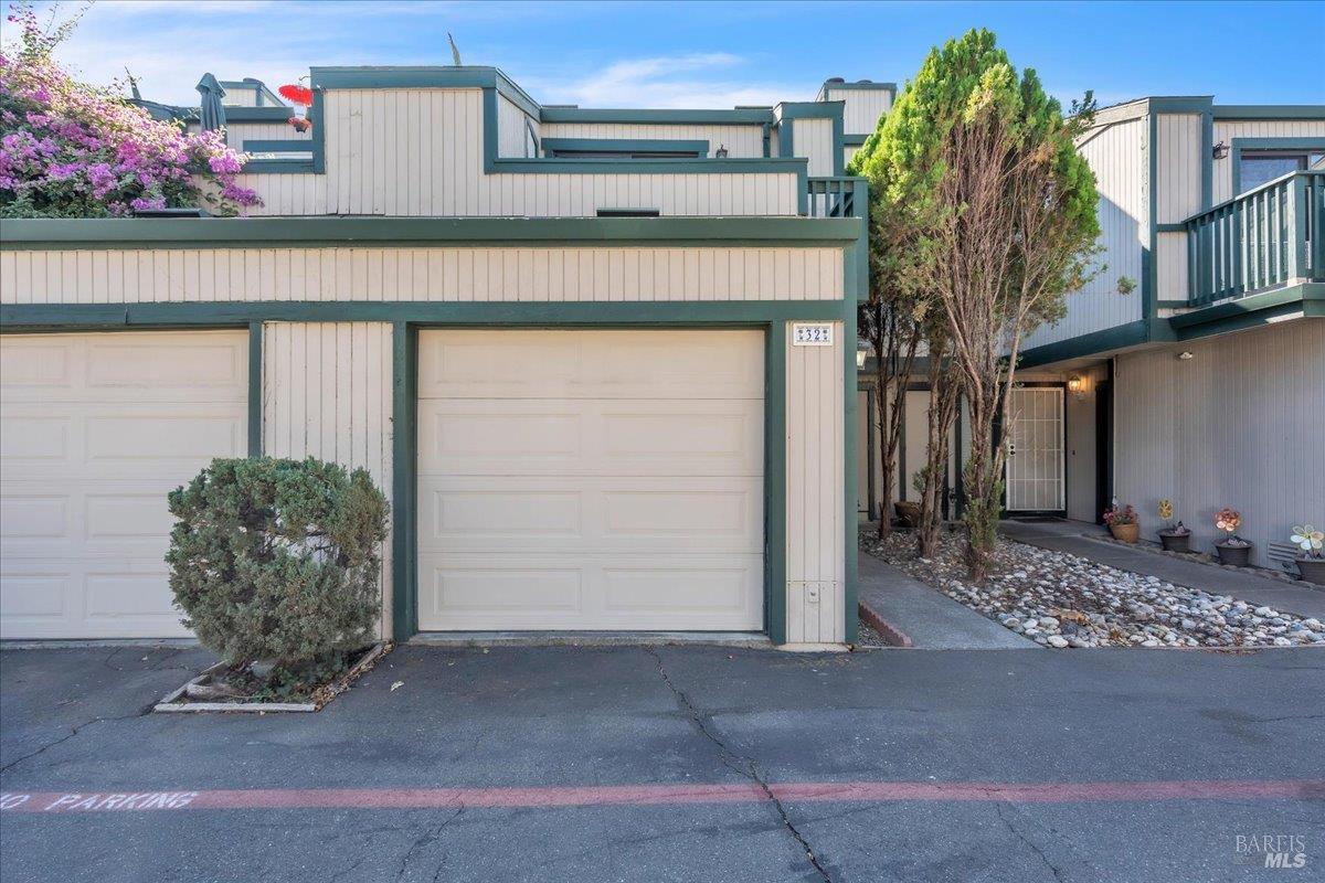 299 Shasta Drive Unit 32 — photo