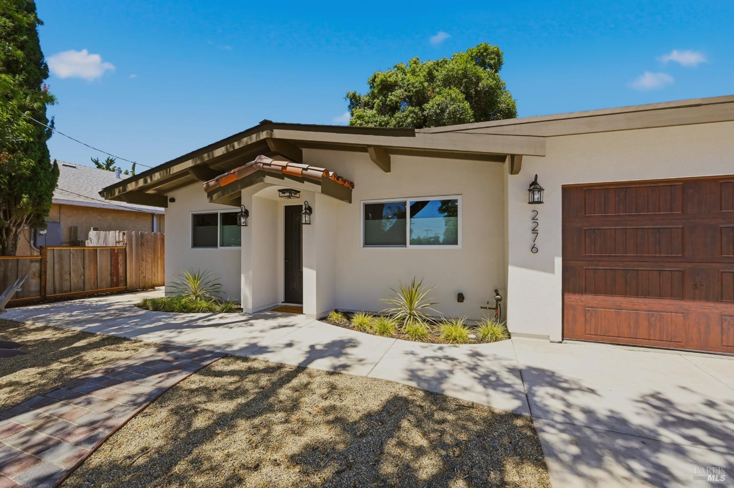 2276 Ethel Porter Drive — photo