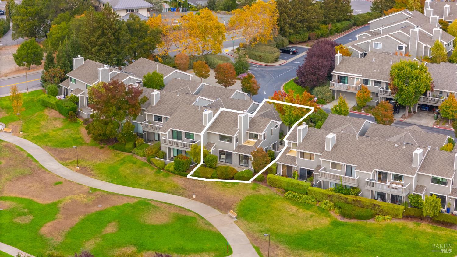 12 Drakes View Circle — photo