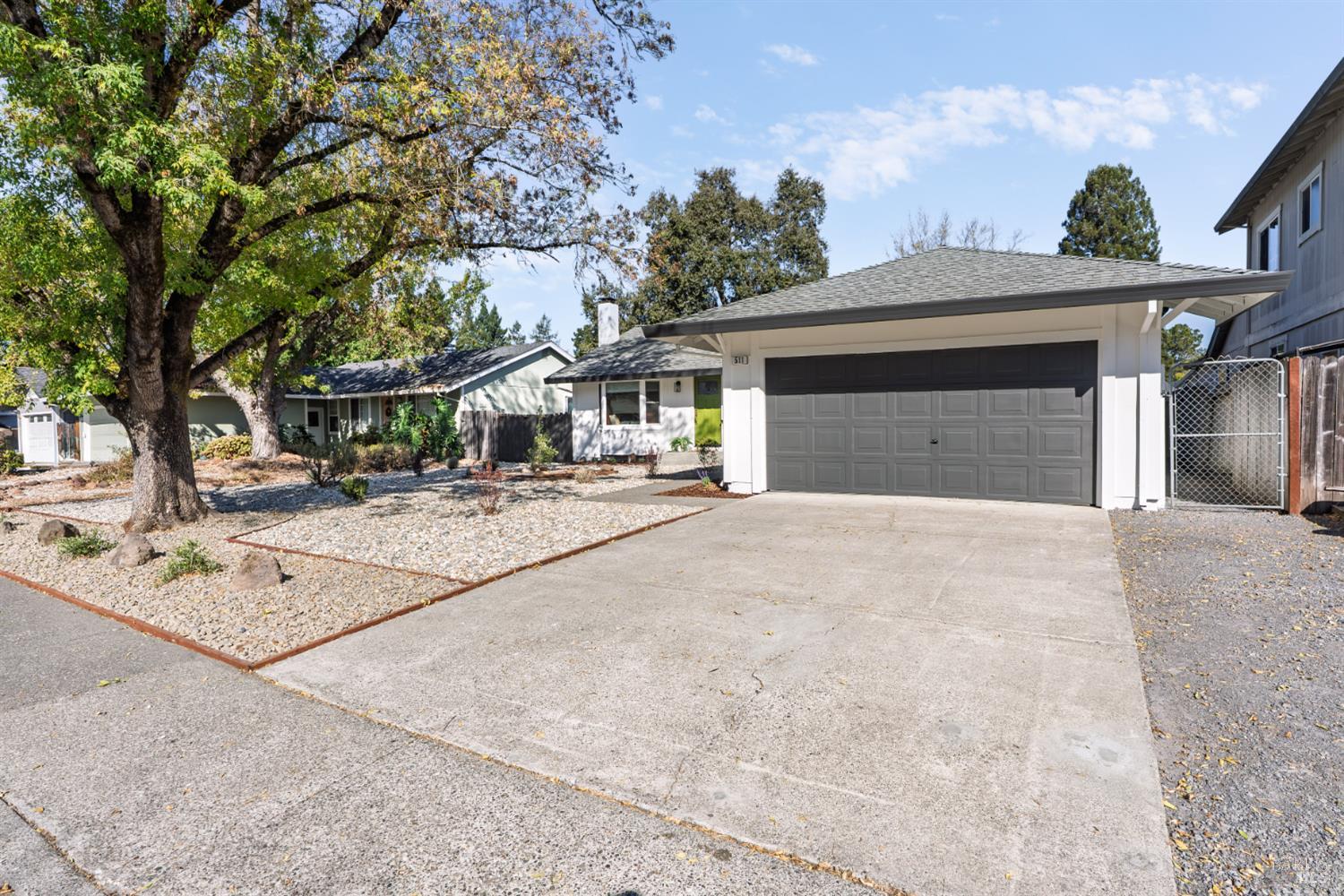 511 Landsdown Circle — photo