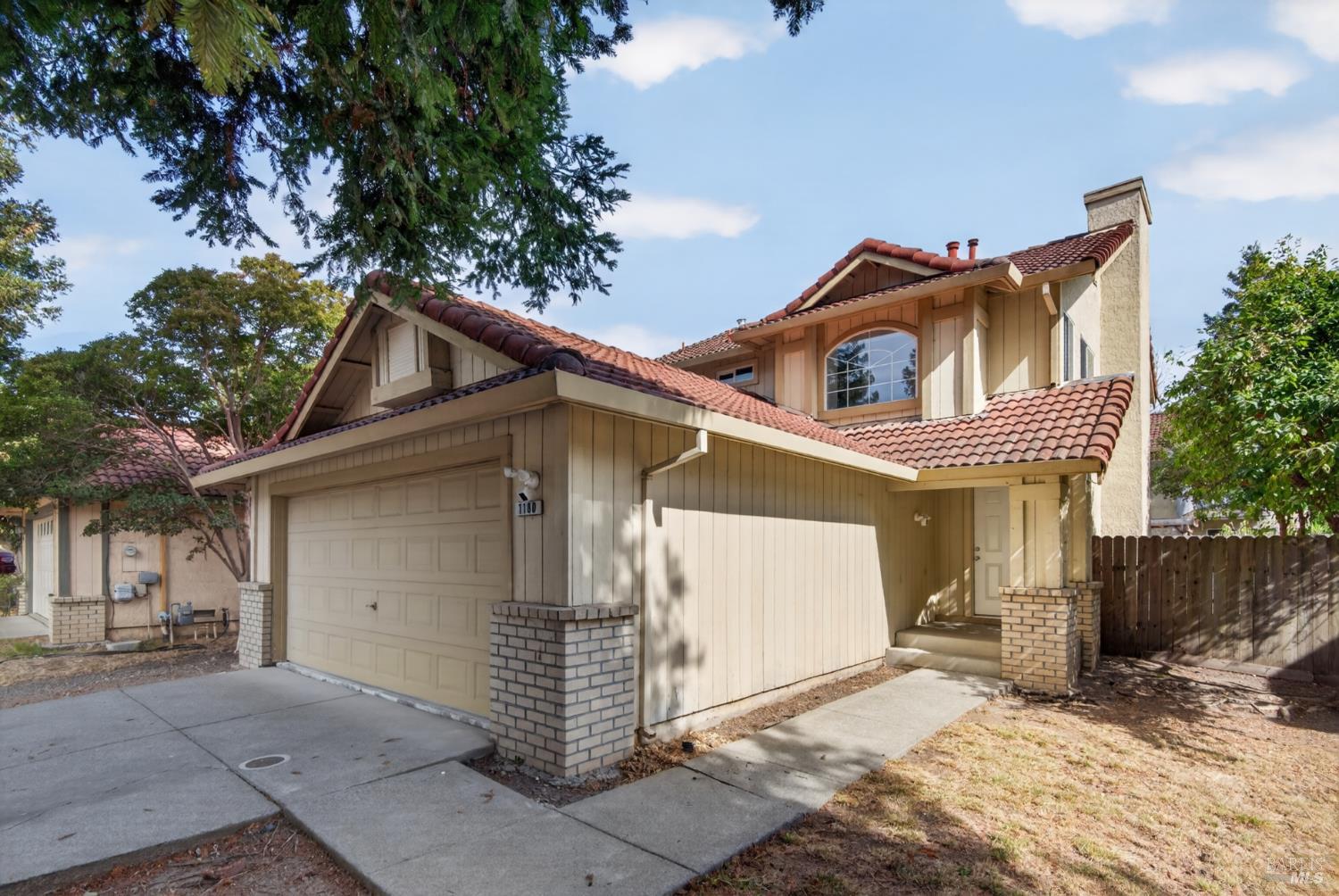 1180 Mancini Street — photo