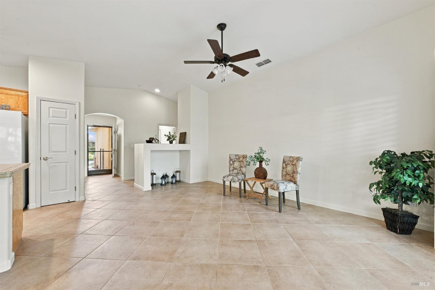 231 Riverside Drive, Rio Vista, CA 94571 — photo 2