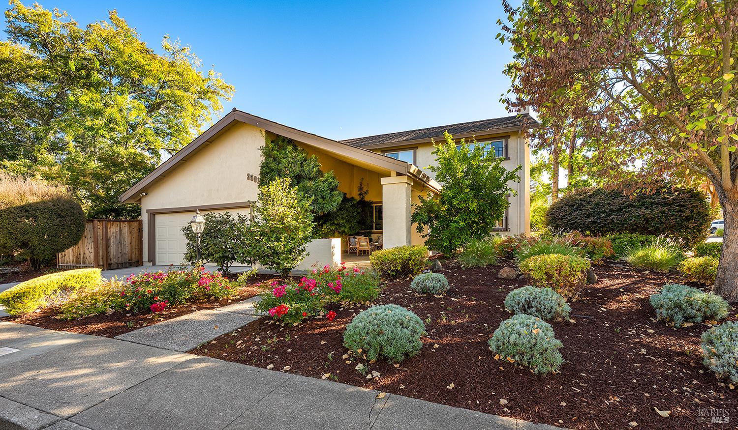 2501 Middle Creek Court — photo