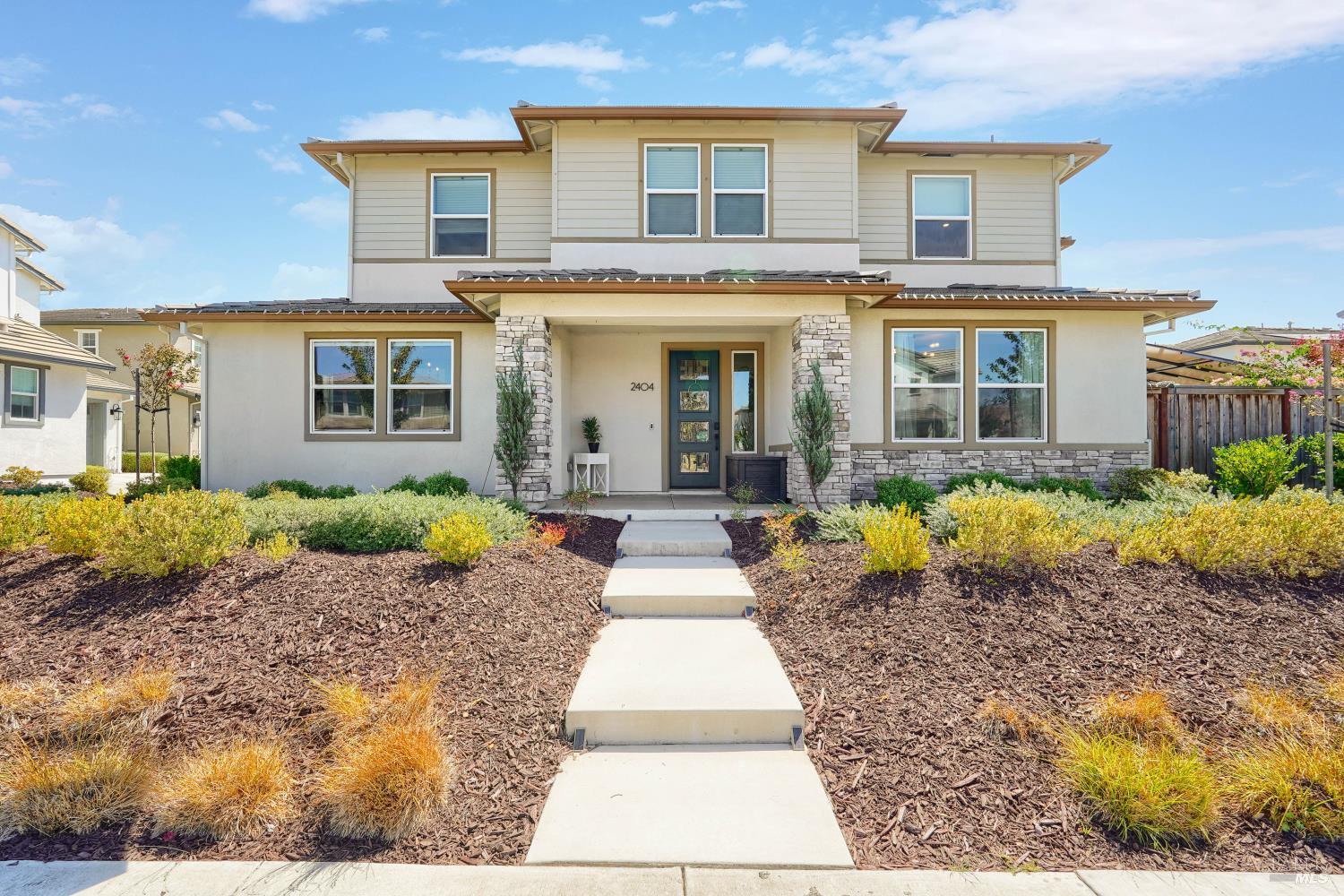 2404 Lake Club Drive — photo