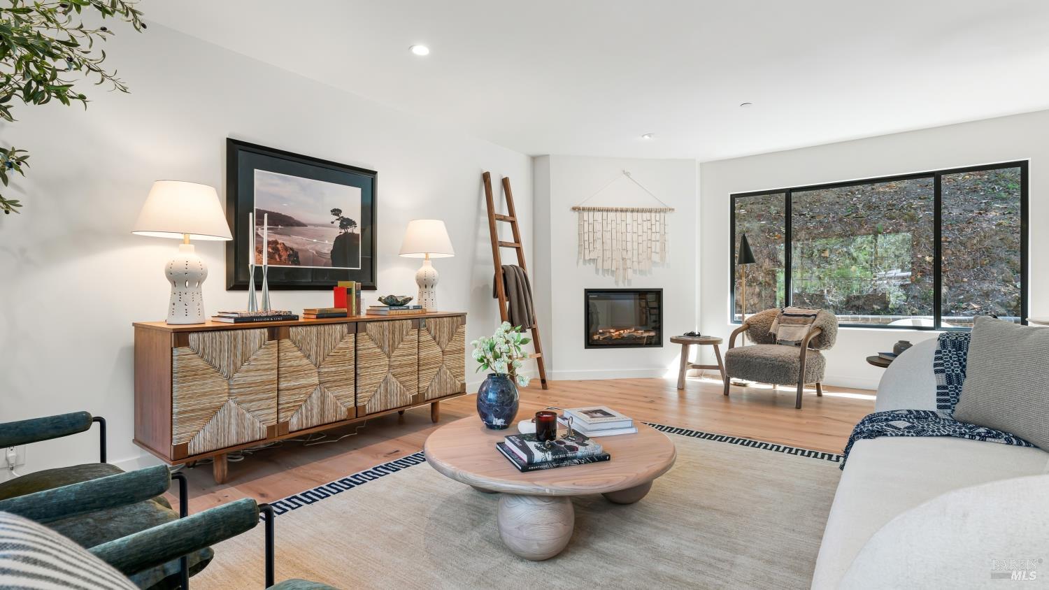 337 Melrose Avenue — photo