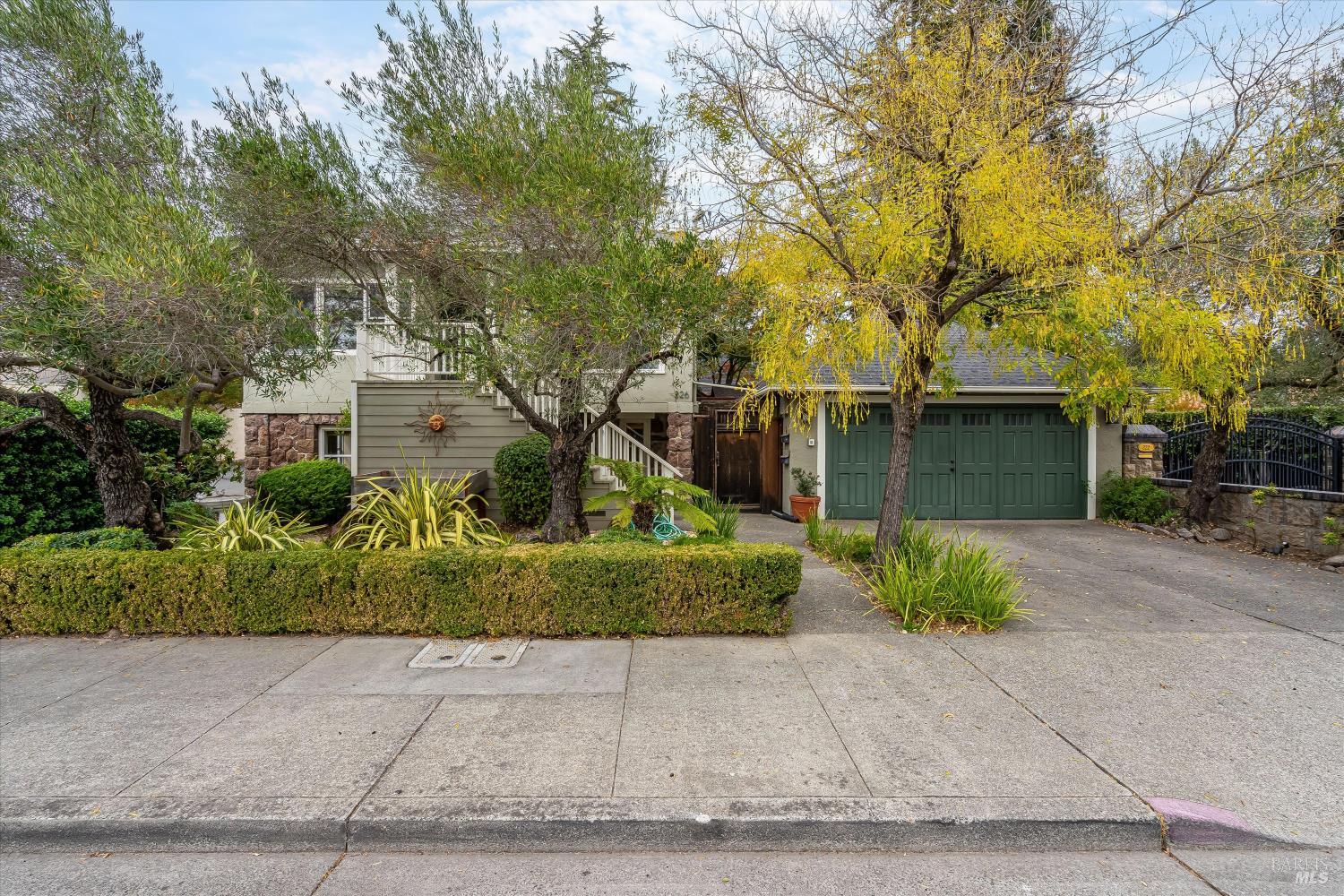 222 W Spain Street — photo