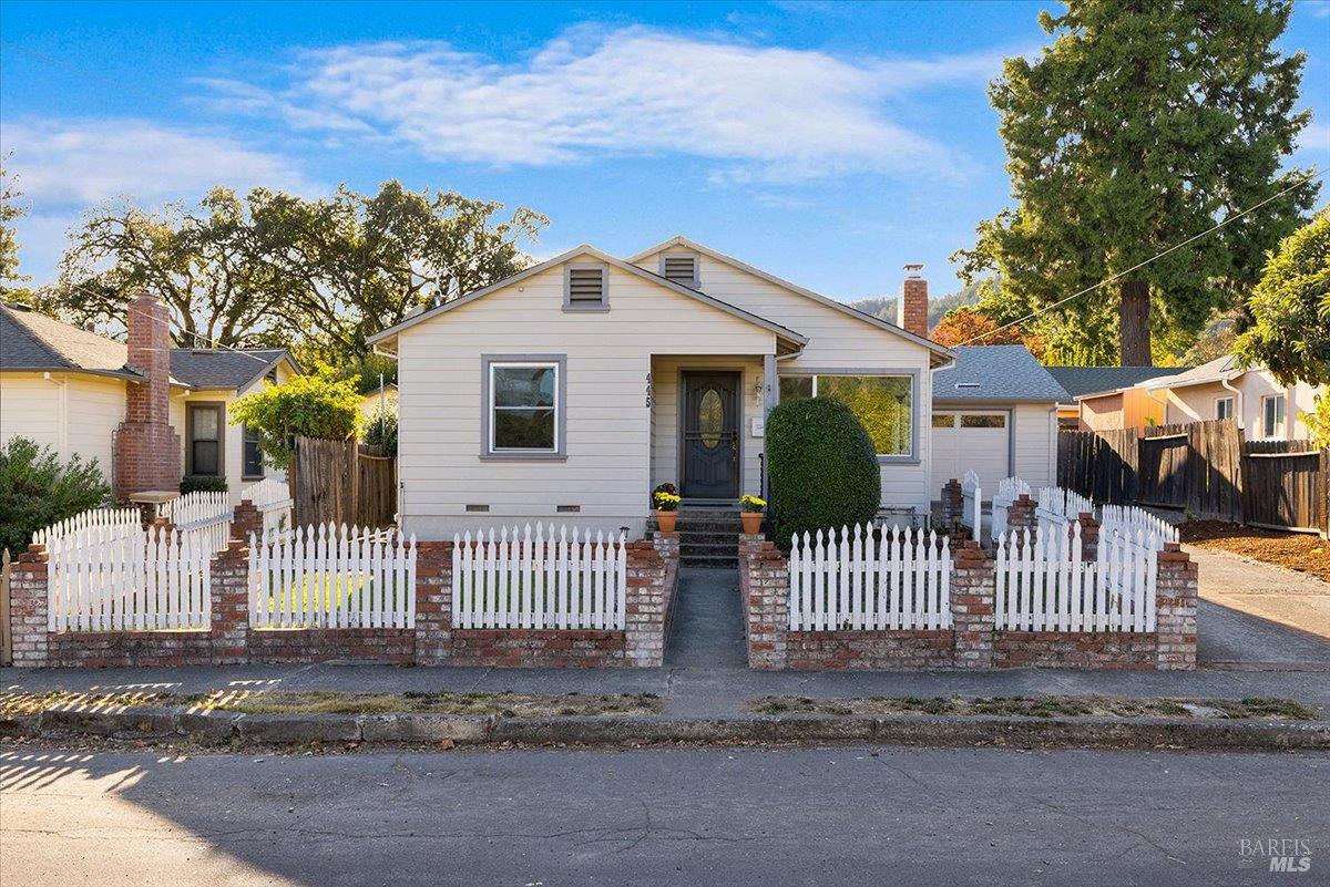 445 N Jeffeson Street — photo