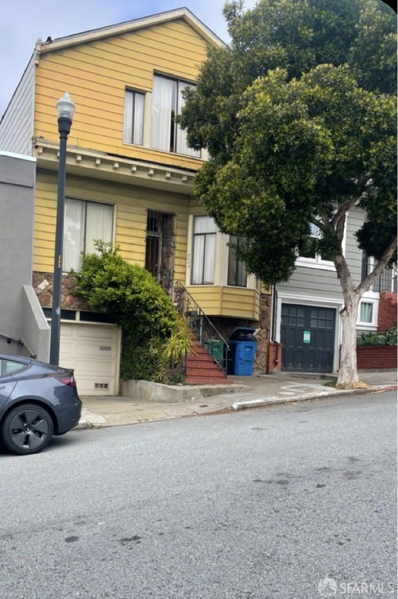 3622 Folsom Street — photo