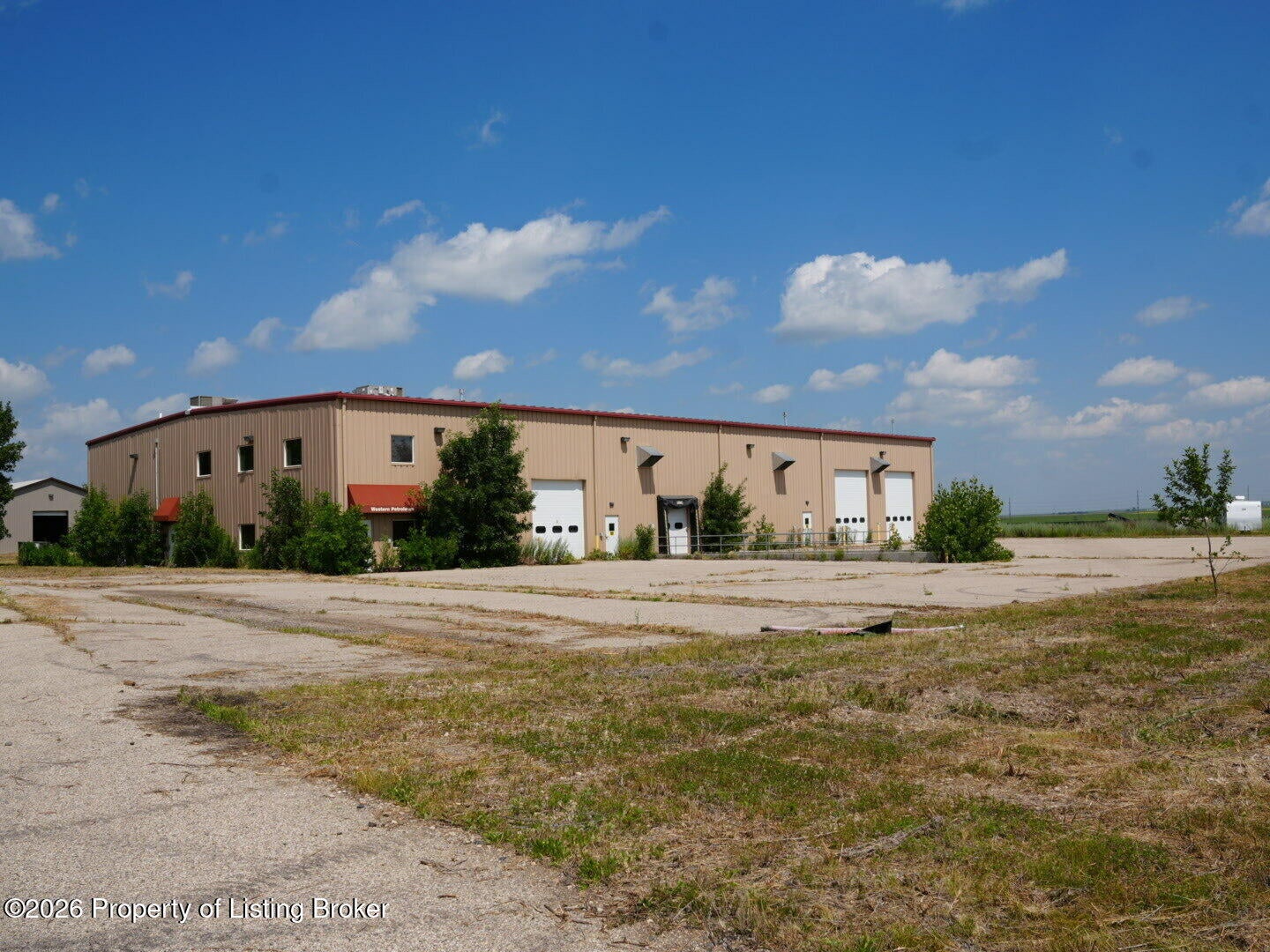 10243 Hwy 2 — photo