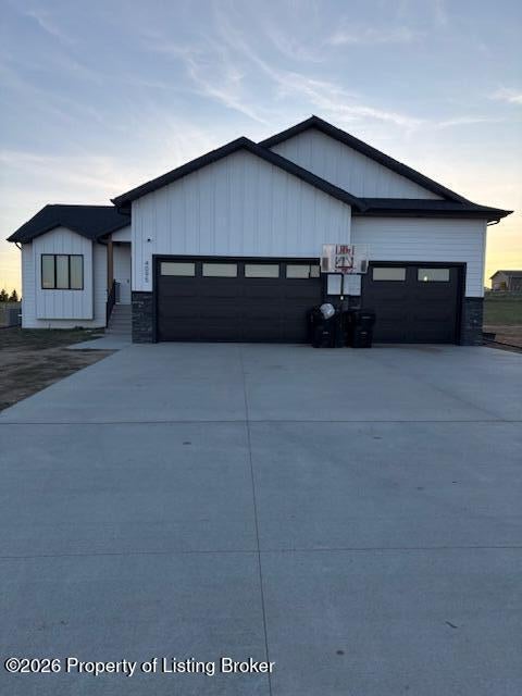 4095 Acres Drive — photo