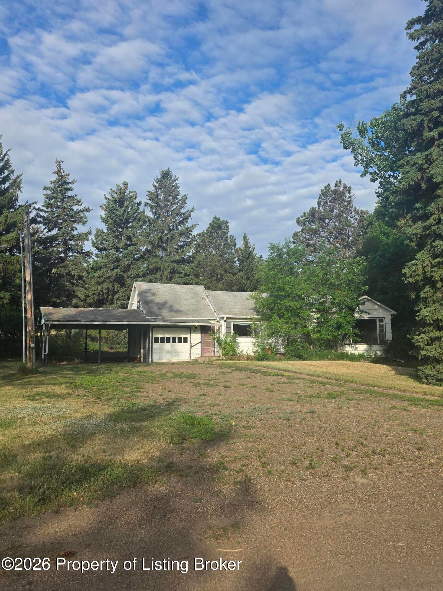 217 Mirror Lake Dr. Drive — photo