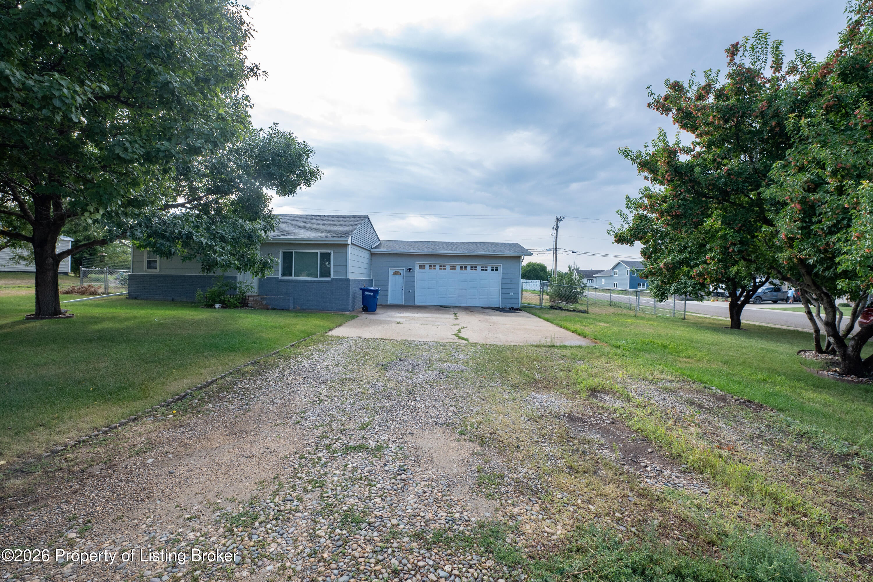 610 1st Avenue SW — photo
