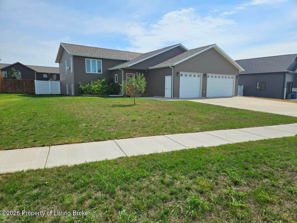 2224 Wahl Street — photo